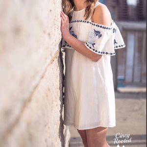 CUTE SENIOR PHOTO DRESS